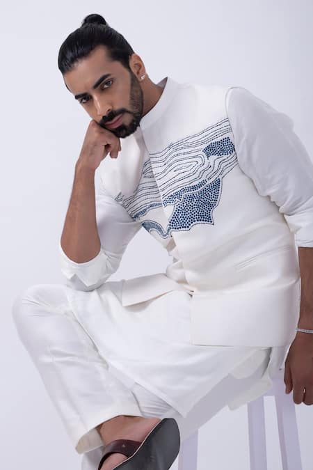 Kaka Calcutta Ivory Cotton Embroidery Thread Bundi Jacket at Aza Fashions Kaka Calcutta_Ivory Cotton Embroidery Thread Bundi Jacket _at_Aza_Fashions