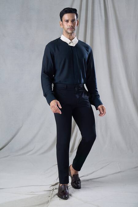 Bhusattva Spread Collar Solid Shirt 