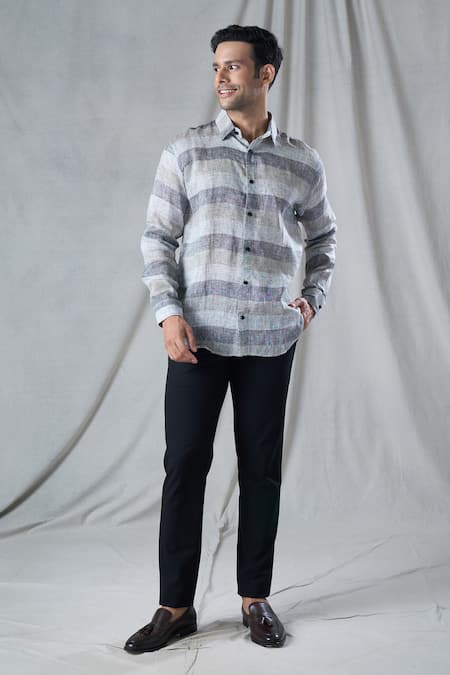 Bhusattva Stripe Pattern Textured Shirt 