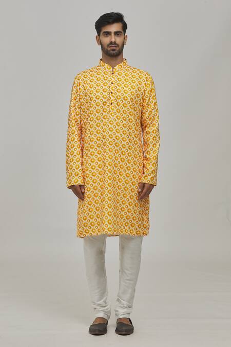 Arihant Rai Sinha_Yellow Cotton, Silk Diamond Print Kurta Set_Online_at_Aza_Fashions