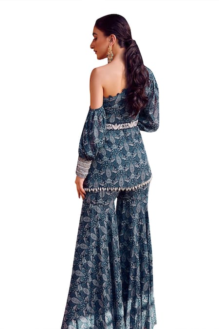 Ritika Verma_Blue Georgette Cut Work, Pearls, Aafreen Masakali Print Tunic With Gharara _at_Aza_Fashions