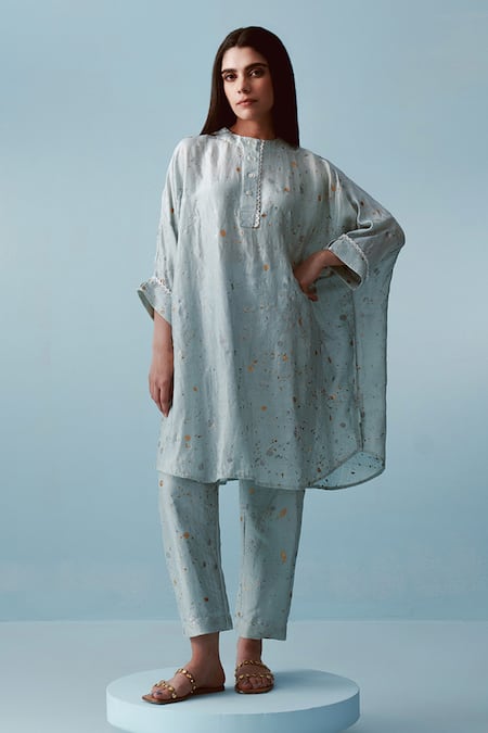 Buy Kavya Singh Kundu Blue Silk High Neck Moirra Hand Splatter Paint Print Tunic With Pant Online at Aza Fashions Buy_Kavya Singh Kundu_Blue Silk High Neck Moirra Hand Splatter Paint Print Tunic With Pant _Online_at_Aza_Fashions