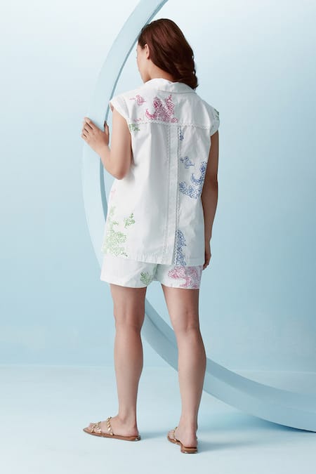 Shop Kavya Singh Kundu White Cotton Embroidery Collared Gus Florence Print Shacket With Skorts at Aza Fashions Shop_Kavya Singh Kundu_White Cotton Embroidery Collared Gus Florence Print Shacket With Skorts _at_Aza_Fashions