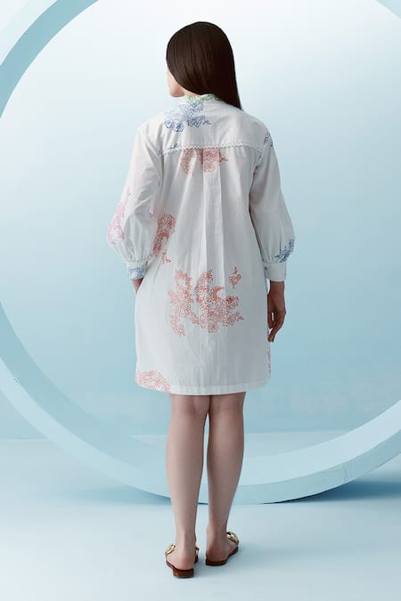 Shop_Kavya Singh Kundu_White Cotton Embroidery Collared Jill Florence Print Shirt _at_Aza_Fashions