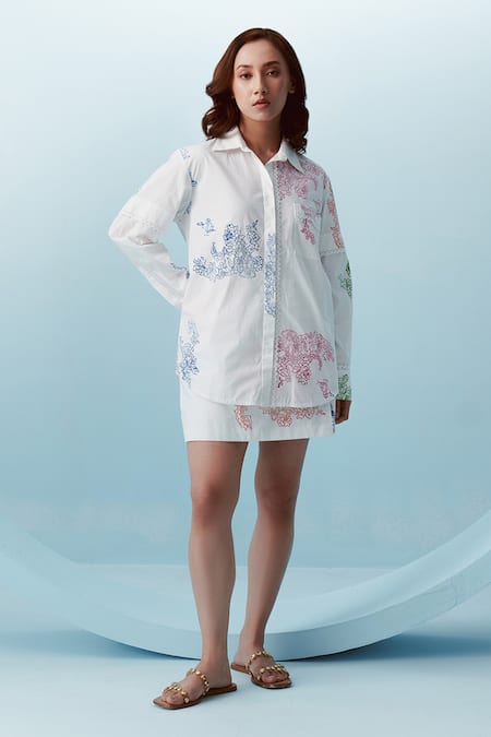 Buy_Kavya Singh Kundu_White Cotton Embroidery Collared Jill Florence Print Shirt _Online_at_Aza_Fashions