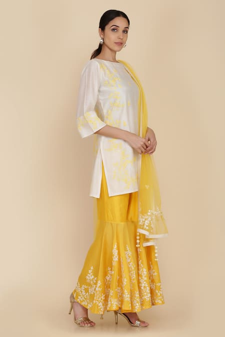 Anju & Harleen Ivory Silk, Net, Chanderi Embroidery Round Neck Dori Floral Kurta Gharara Set Online at Aza Fashions Anju & Harleen_Ivory Silk, Net, Chanderi Embroidery Round Neck Dori Floral Kurta Gharara Set _Online_at_Aza_Fashions