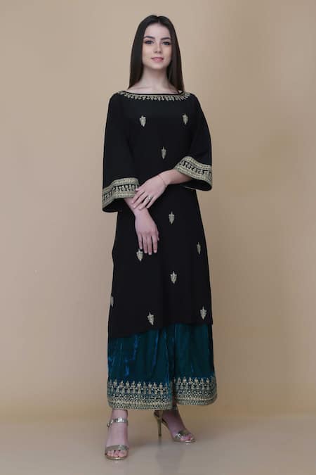 Anju & Harleen Black Crepe, Velvet, Organza Sequins, Floral Butti Embroidered Kurta Sharara Set Online at Aza Fashions Anju & Harleen_Black Crepe, Velvet, Organza Sequins, Floral Butti Embroidered Kurta Sharara Set _Online_at_Aza_Fashions