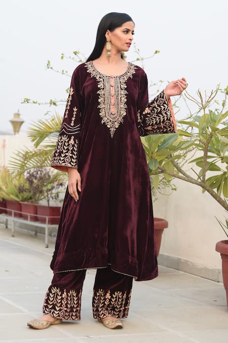 Anju & Harleen Velvet Zari Embroidered Kurta With Palazzo 