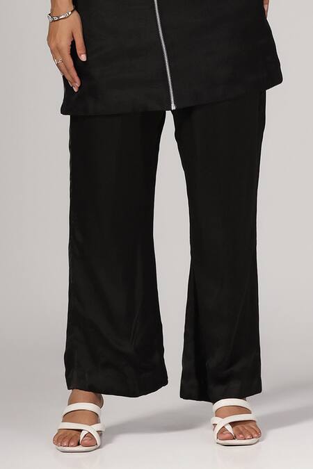 Anju & Harleen_Black Organza Embroidery Round Neck Aari Kurta Set _Online_at_Aza_Fashions