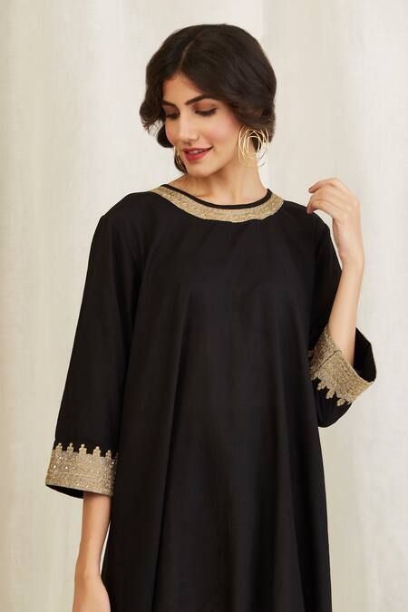 Buy_Anju & Harleen_Black Linen Embroidery Boat Neck Asymmetric Back Slit Kurta With Wide Legged _Online_at_Aza_Fashions