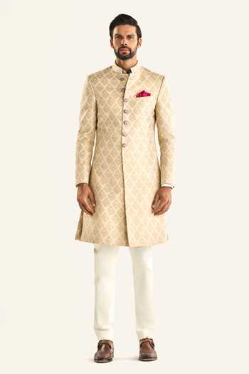 Raghavendra Rathore Jodhpur_Off White Brocade Embroidery The Paan Butti Sherwani _Online_at_Aza_Fashions