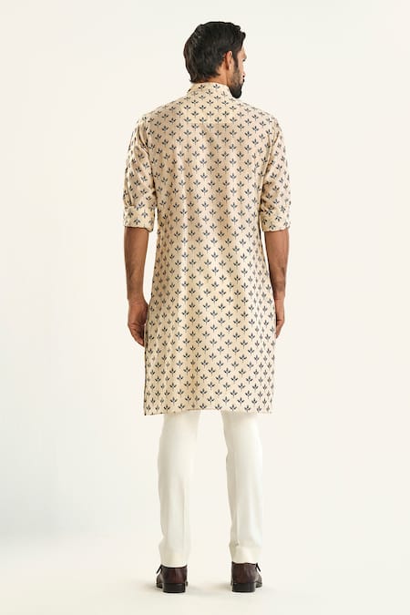 Raghavendra Rathore Jodhpur The Bedazzled Noir Printed Kurta 