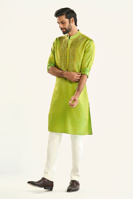 Buy Raghavendra Rathore Jodhpur Green Silk, Chanderi Embroidery The Dungarpur Wave Pattern Kurta Online at Aza Fashions Buy_Raghavendra Rathore Jodhpur_Green Silk, Chanderi Embroidery The Dungarpur Wave Pattern Kurta _Online_at_Aza_Fashions