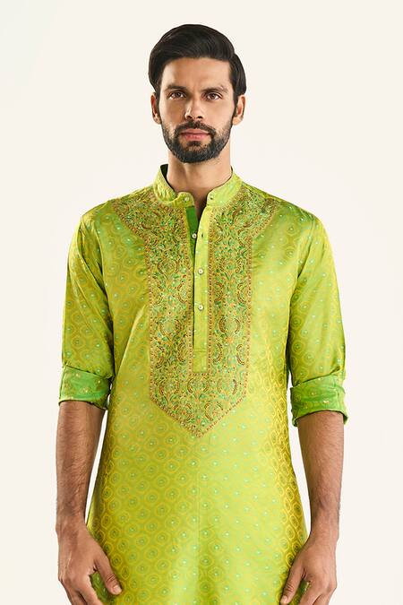 Shop Raghavendra Rathore Jodhpur Green Silk, Chanderi Embroidery The Dungarpur Wave Pattern Kurta Online at Aza Fashions Shop_Raghavendra Rathore Jodhpur_Green Silk, Chanderi Embroidery The Dungarpur Wave Pattern Kurta _Online_at_Aza_Fashions