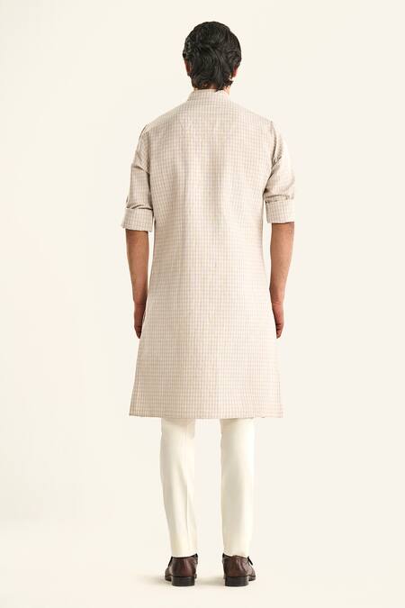 Shop Raghavendra Rathore Jodhpur Off White Linen Embroidery The Sundarban Outdoor Checkered Kurta at Aza Fashions Shop_Raghavendra Rathore Jodhpur_Off White Linen Embroidery The Sundarban Outdoor Checkered Kurta _at_Aza_Fashions