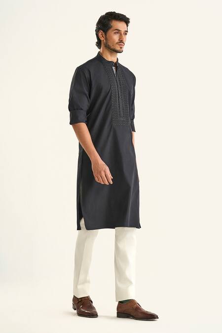 Shop Raghavendra Rathore Jodhpur Black Cotton Embroidery The Chevron Noir Kurta Online at Aza Fashions Shop_Raghavendra Rathore Jodhpur_Black Cotton Embroidery The Chevron Noir Kurta _Online_at_Aza_Fashions