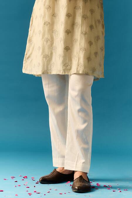 Buy Nafs Grey Chanderi, Cotton Embroidery Zari Hand Kurta With Pant Online at Aza Fashions Buy_Nafs_Grey Chanderi, Cotton Embroidery Zari Hand Kurta With Pant _Online_at_Aza_Fashions