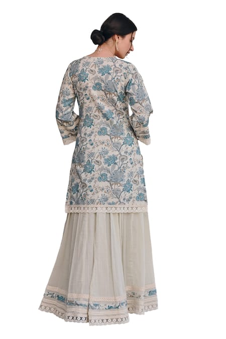 Karaj Jaipur_Blue Muslin, Kota Doria Straight Floral Blossom Print Kurta Lehenga Set _Online_at_Aza_Fashions
