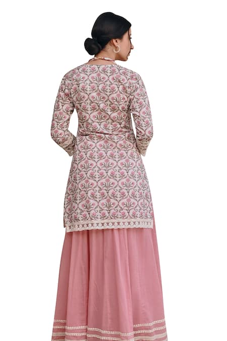 Karaj Jaipur Pink Cotton, Kota Doria, Muslin Lace, Flower Jaal Print Kurta Lehenga Set Online at Aza Fashions Karaj Jaipur_Pink Cotton, Kota Doria, Muslin Lace, Flower Jaal Print Kurta Lehenga Set _Online_at_Aza_Fashions