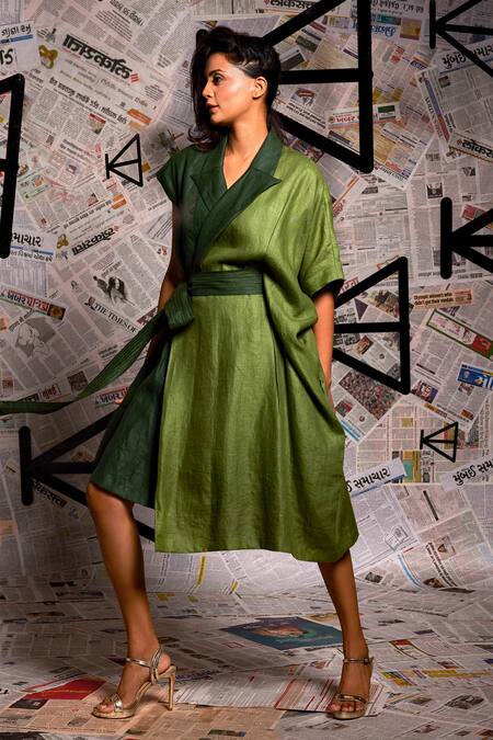 Echke_Green Linen Collared Colour Block Asymmetric Dress _at_Aza_Fashions