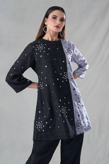 Shop Bhusattva Black Silk Metallic Thread Round Neck Geometric Embellished Kurta And Pant Set Online at Aza Fashions Shop_Bhusattva_Black Silk Metallic Thread Round Neck Geometric Embellished Kurta And Pant Set _Online_at_Aza_Fashions