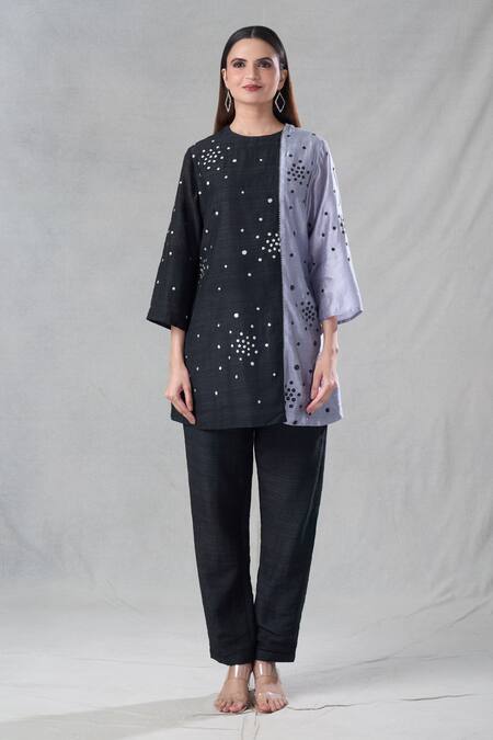 Buy Bhusattva Black Silk Metallic Thread Round Neck Geometric Embellished Kurta And Pant Set Buy_Bhusattva_Black Silk Metallic Thread Round Neck Geometric Embellished Kurta And Pant Set