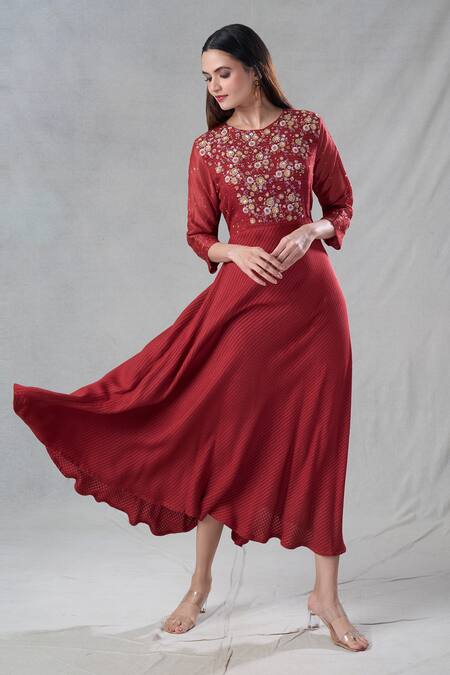 Buy_Bhusattva_Red Organic Silk Woven Stripe Round Kurta _Online_at_Aza_Fashions