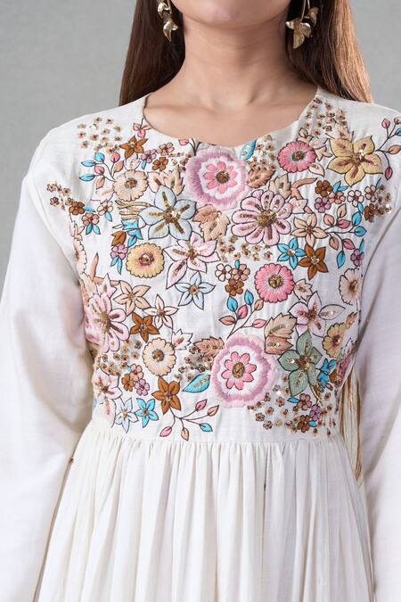 Buy_Bhusattva_Off White Silk Embroidery, Sequins, Beads Round Neck Zardozi Gathered Anarkali 