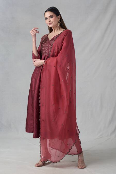Buy_Bhusattva_Maroon Organza, Silk Sequins, Beads V-neck Work Kurta With Dupatta _Online_at_Aza_Fashions