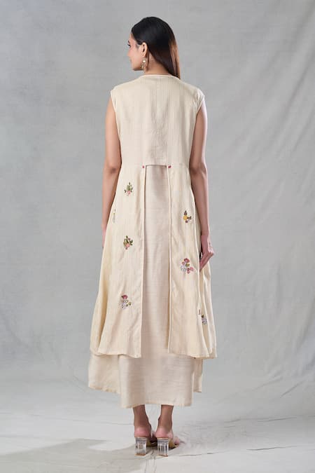 Bhusattva Floral Embroidered Shrug With Dress 