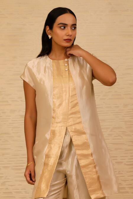 Buy Eeda Ivory Silk, Tissue Patchwork Crew Neck Center Slit Short Kurta And Pant Set Online at Aza Fashions Buy_Eeda_Ivory Silk, Tissue Patchwork Crew Neck Center Slit Short Kurta And Pant Set _Online_at_Aza_Fashions