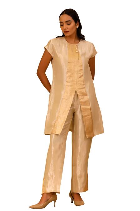 Shop Eeda Ivory Silk, Tissue Patchwork Crew Neck Center Slit Short Kurta And Pant Set Shop_Eeda_Ivory Silk, Tissue Patchwork Crew Neck Center Slit Short Kurta And Pant Set