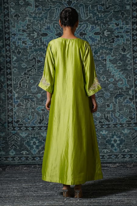 Shop Eeda Green Chiffon Embroidery Split V-neck Noor Placement Thread Anarkali at Aza Fashions Shop_Eeda_Green Chiffon Embroidery Split V-neck Noor Placement Thread Anarkali _at_Aza_Fashions