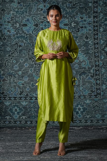 Eeda Noor Embroidered Patch Kurta & Pant Set 