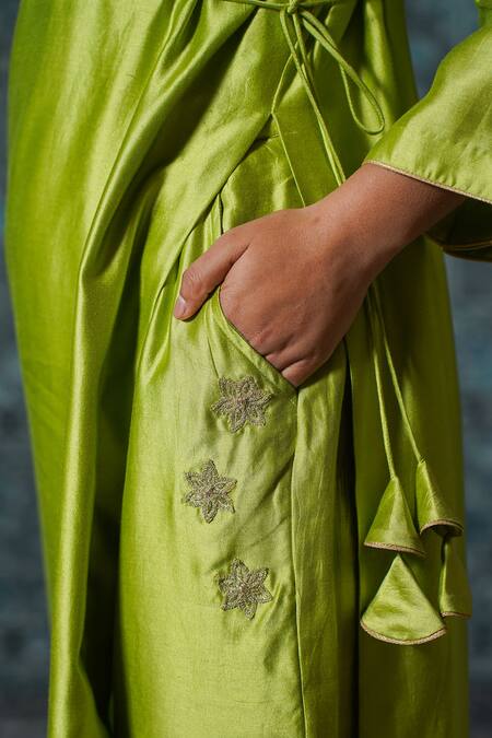 Shop Eeda Green Chiffon, Silk Tassels, Embroidery Round Neck Noor Patch Kurta And Pant Set Online at Aza Fashions Shop_Eeda_Green Chiffon, Silk Tassels, Embroidery Round Neck Noor Patch Kurta And Pant Set _Online_at_Aza_Fashions
