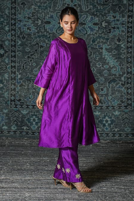 Eeda Purple Chiniya Silk Embroidered Thread Round Noor Back Patch Kurta And Pant Set 