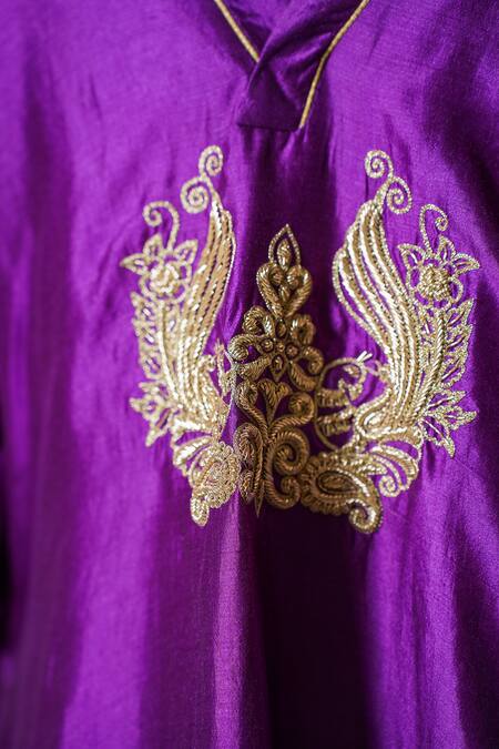 Eeda Purple Chiffon, Silk Embroidery Round Neck Noor Back Patch Kurta And Pant Set at Aza Fashions Eeda_Purple Chiffon, Silk Embroidery Round Neck Noor Back Patch Kurta And Pant Set _at_Aza_Fashions