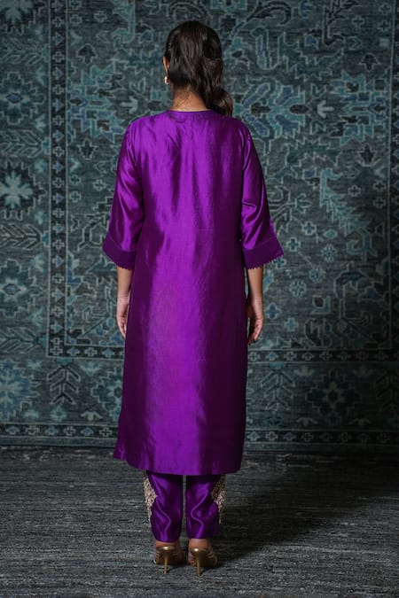Shop_Eeda_Purple Chiffon, Silk Zari Scoop Neck Noor Placement Embroidered Kurta And Pant Set _at_Aza_Fashions