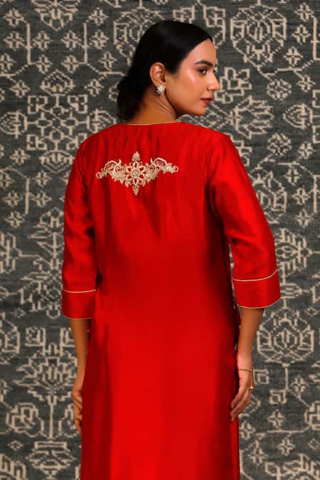 Shop_Eeda_Red Chiffon, Silk Embroidery Crew Neck Noor Chiniya Kurta And Pant Set _at_Aza_Fashions