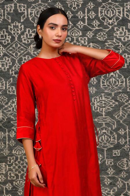 Buy_Eeda_Red Chiffon, Silk Embroidery Crew Neck Noor Chiniya Kurta And Pant Set _Online_at_Aza_Fashions