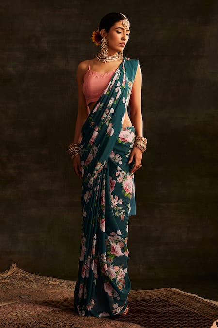 Paaprika Floral Garden Printed Saree With Unstitched Blouse Piece 