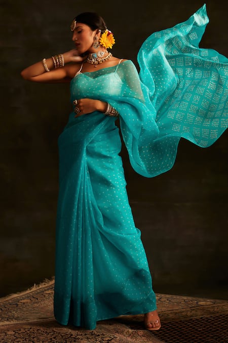 Paaprika Bandhani Pattern Saree With Running Blouse Piece 