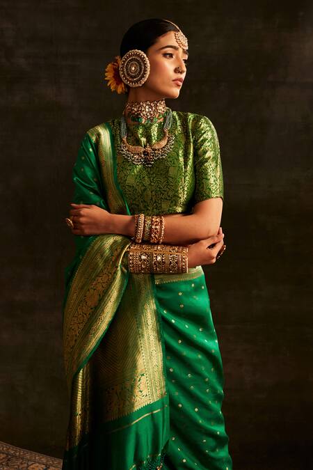 Paaprika_Green Silk Zari Floral Butti Handwoven Saree With Running Blouse Piece _at_Aza_Fashions