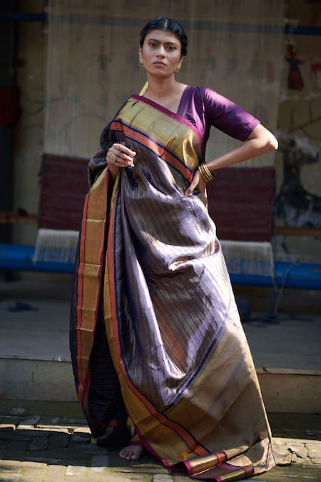 Paaprika Kanjeevaram Silk Woven Saree With Running Blouse Piece 