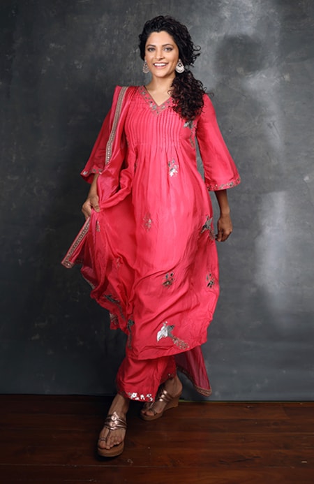 PUNIT BALANA Pink Kurta And Pant Silk Embroidered Floral V The Alia Applique Work Choga Set