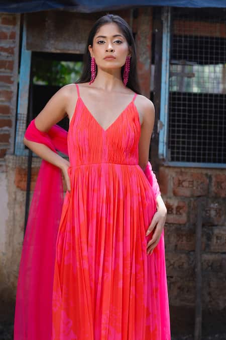 Shop Harshita Singhvi Pink Georgette, Net Cut Work, Embroidery V-neck Printed Anarkali With Dupatta Online at Aza Fashions Shop_Harshita Singhvi_Pink Georgette, Net Cut Work, Embroidery V-neck Printed Anarkali With Dupatta _Online_at_Aza_Fashions