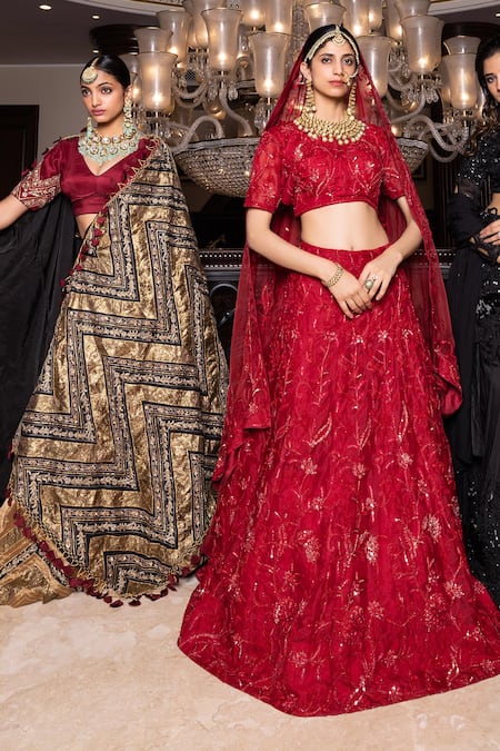 Buy Tarisha Tholia Gold Silk, Tissue Embroidery, Sequins, Zari, Azhar Hand Blouse Lehenga Set Online at Aza Fashions Buy_Tarisha Tholia_Gold Silk, Tissue Embroidery, Sequins, Zari, Azhar Hand Blouse Lehenga Set _Online_at_Aza_Fashions