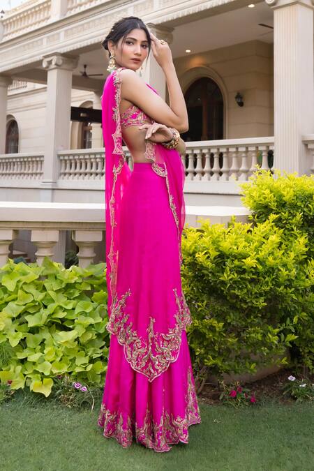 Shop_Tarisha Tholia_Fuchsia Silk, Organza Embroidery, Zari Sweetheart Dune Hand Blouse Sharara Set 