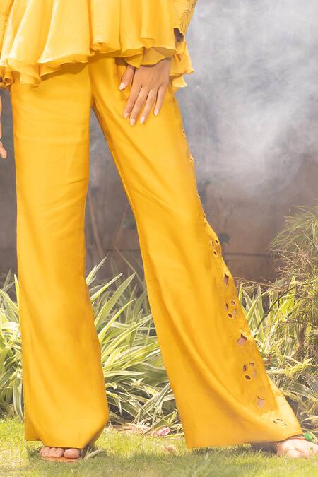Buy_Tarisha Tholia_Yellow Organza, Chanderi Tassels, Embroidery Meheri Peplum Top And Pant Set _Online_at_Aza_Fashions