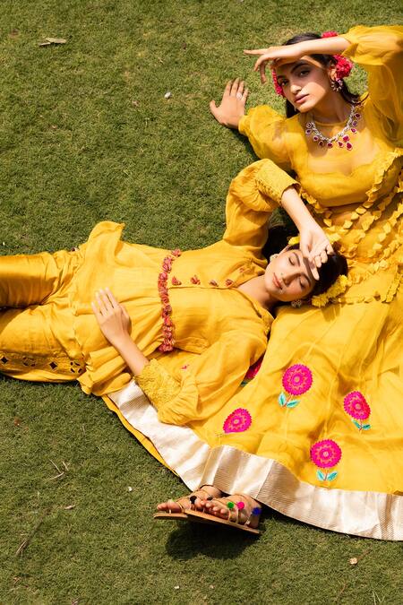 Tarisha Tholia_Yellow Organza, Chanderi Tassels, Embroidery Meheri Peplum Top And Pant Set _at_Aza_Fashions